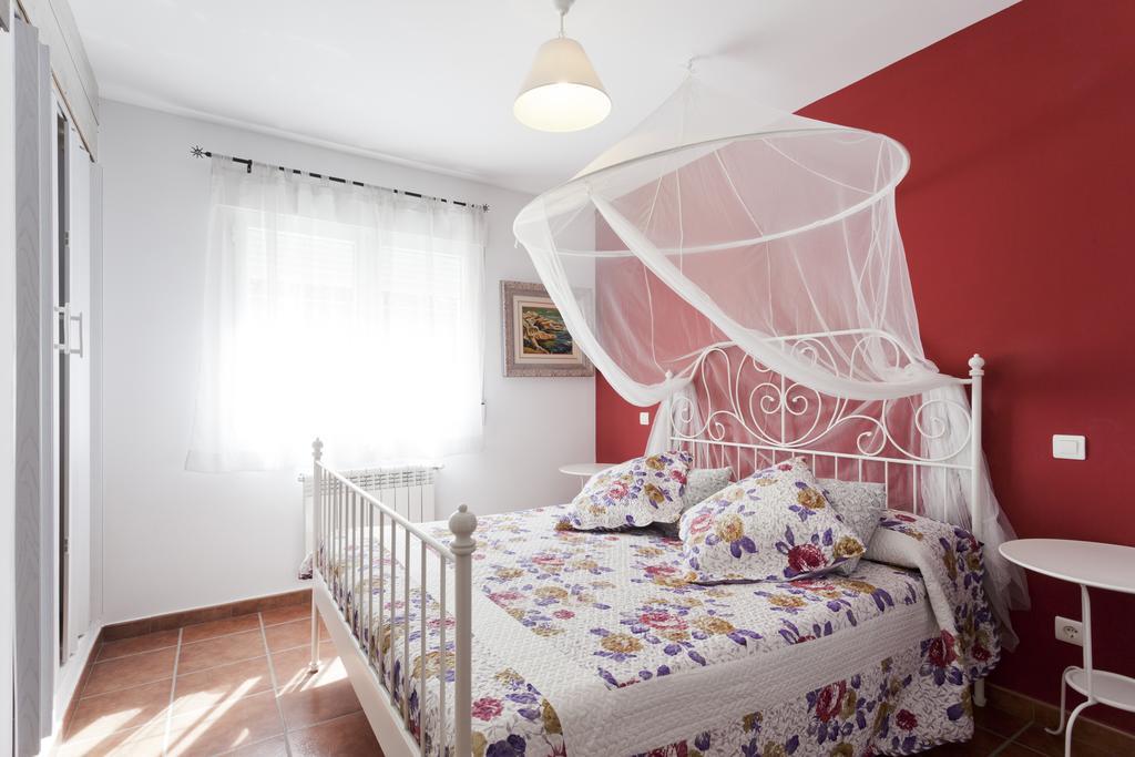 Tiara Vacaciones Villa Nava de la Asuncion Kültér fotó
