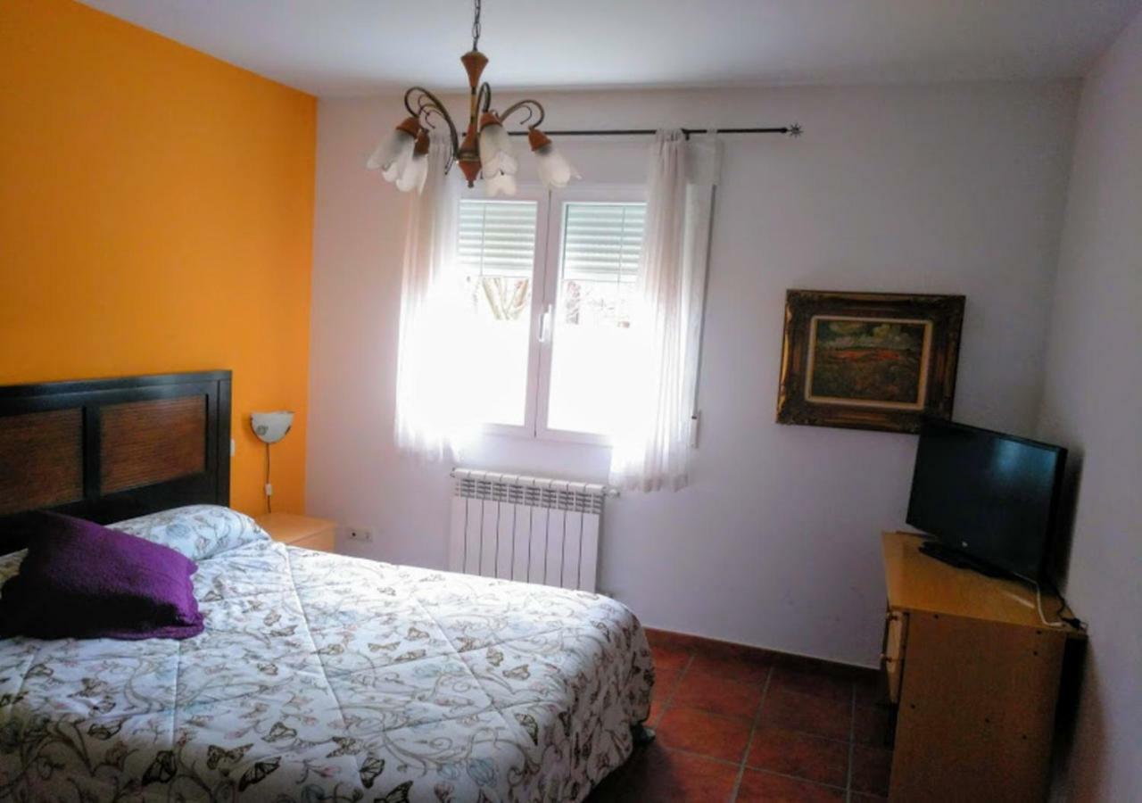 Tiara Vacaciones Villa Nava de la Asuncion Kültér fotó